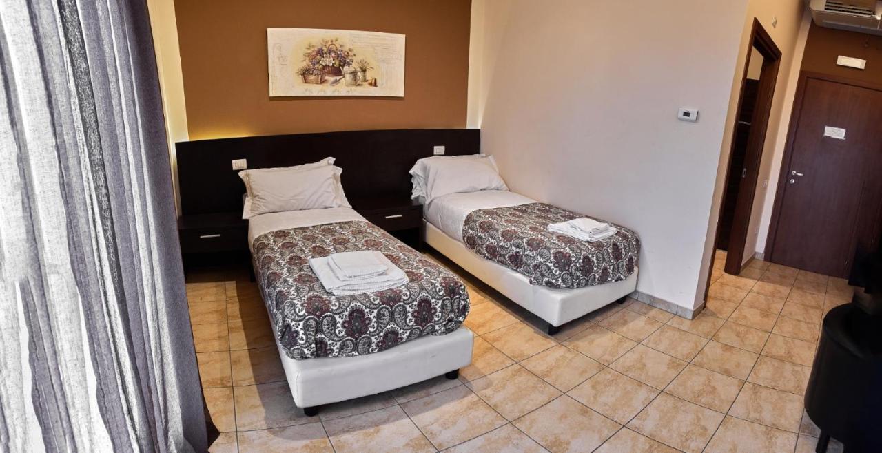Al Cason Hotel Solesino Kültér fotó